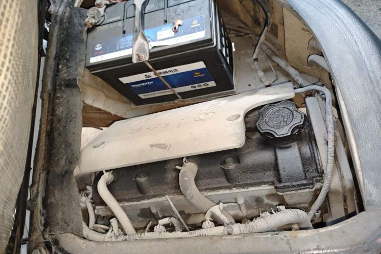 Used Dongfeng Xiaokang K07II 2007 1.0L Base Version BG10-01 Engine Bay Right