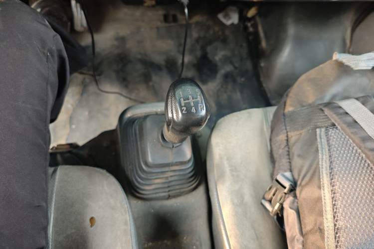 Used Dongfeng Xiaokang K07II 2007 1.0L Base Version BG10-01 Gear Lever