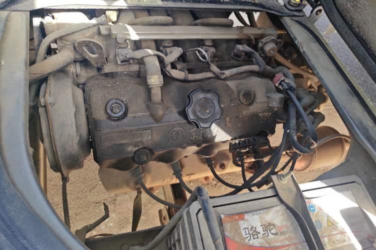 Used Dongfeng Xiaokang K07II 2013 1.0L Base Version Engine Bay Left