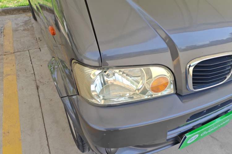Used Dongfeng Xiaokang K07II 2013 1.0L Base Version Right Front Headlight