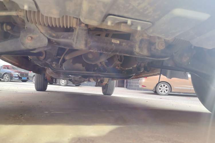 Used Dongfeng Xiaokang K07II 2013 1.0L Base Version Chassis Front
