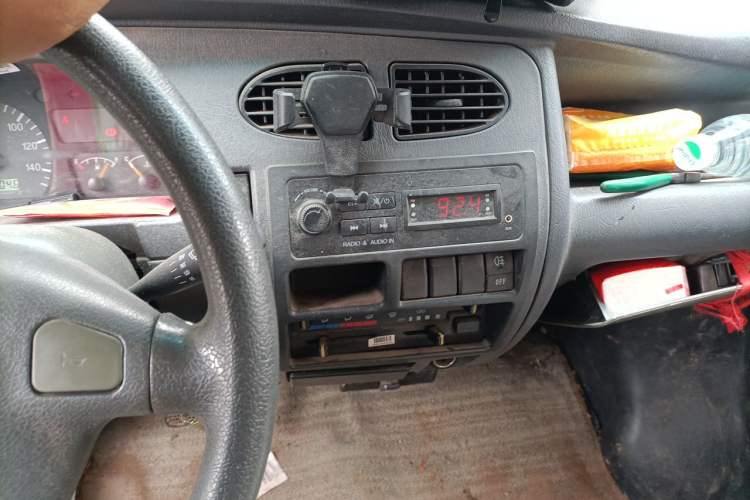 Used Dongfeng Xiaokang K07II 2013 1.0L Base Version Audio And AC Panel