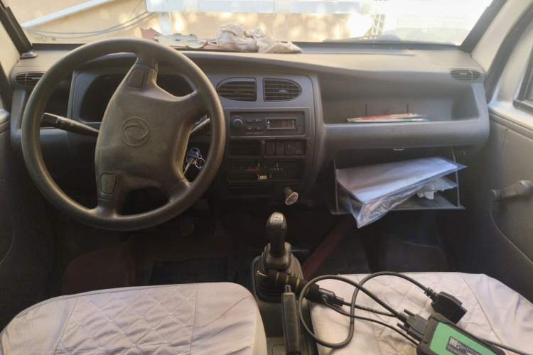 Used Dongfeng Xiaokang K07II 2013 1.0L Base Version Center Console