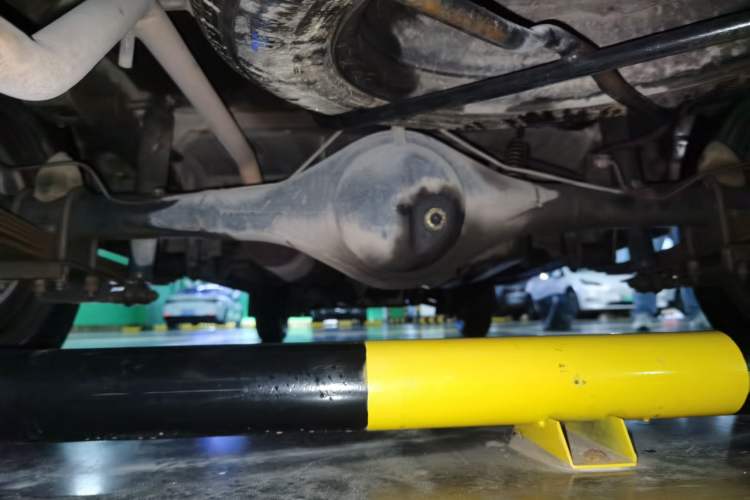 Used Dongfeng Xiaokang K07II 2013 1.0L Base Version Chassis Rear
