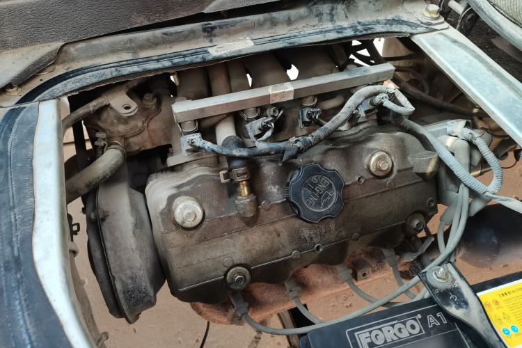 Used Dongfeng Xiaokang K07II 2013 1.0L Base Version Engine Bay Right