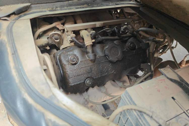 Used Dongfeng Xiaokang K07II 2013 1.0L Base Version Engine Bay Right