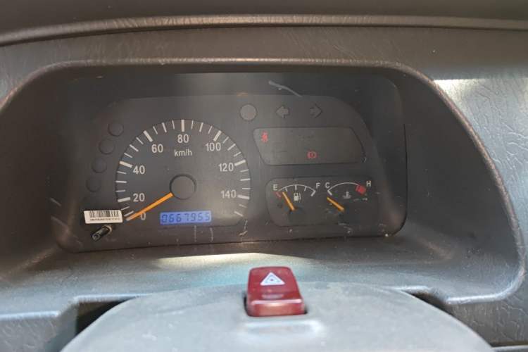 Used Dongfeng Xiaokang K07II 2013 1.0L Base Version Instrument Cluster
