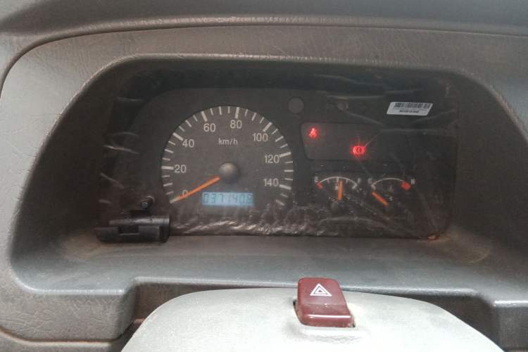 Used Dongfeng Xiaokang K07II 2013 1.0L Base Version Instrument Cluster