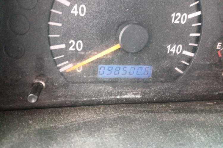 Used Dongfeng Xiaokang K07II 2013 1.0L Base Version Odometer Close Up