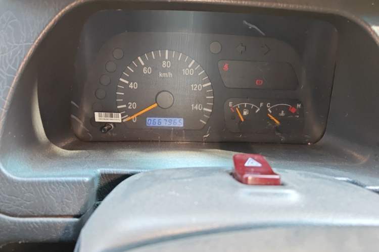Used Dongfeng Xiaokang K07II 2013 1.0L Base Version Odometer Close Up