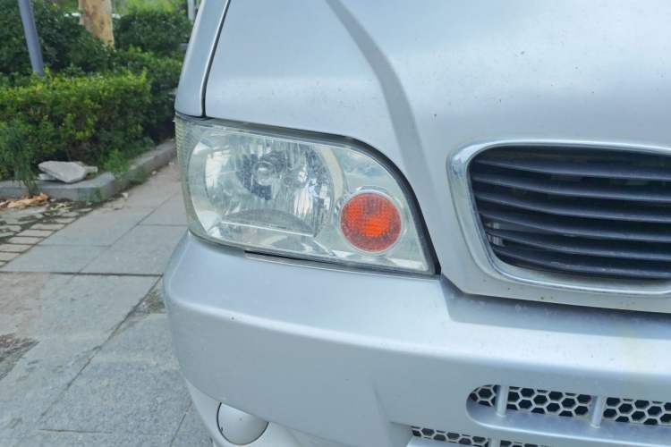 Used Dongfeng Xiaokang K07II 2013 1.0L Base Version Right Front Headlight
