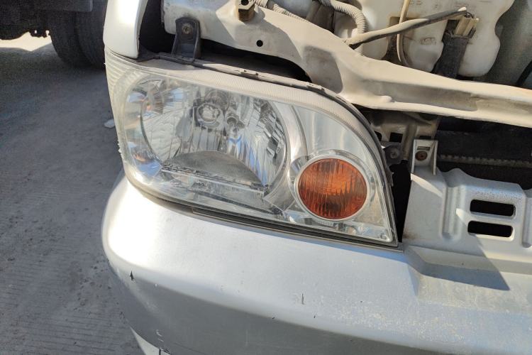 Used Dongfeng Xiaokang K07II 2013 1.0L Base Version Right Front Headlight