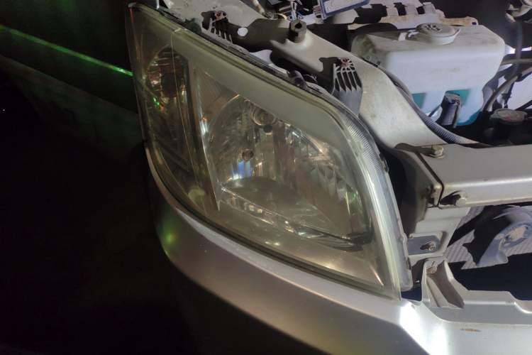 Used Dongfeng Xiaokang K07II 2013 1.0L Base Model CNG Right Front Headlight