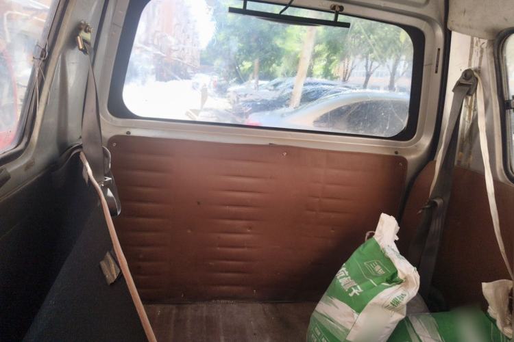 Used Dongfeng Xiaokang K07II 2013 1.0L Base Version Trunk