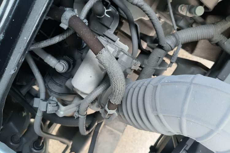 Used Dongfeng Xiaokang K07S 2022 1.3L High-Power Base Version Engine Bay Right