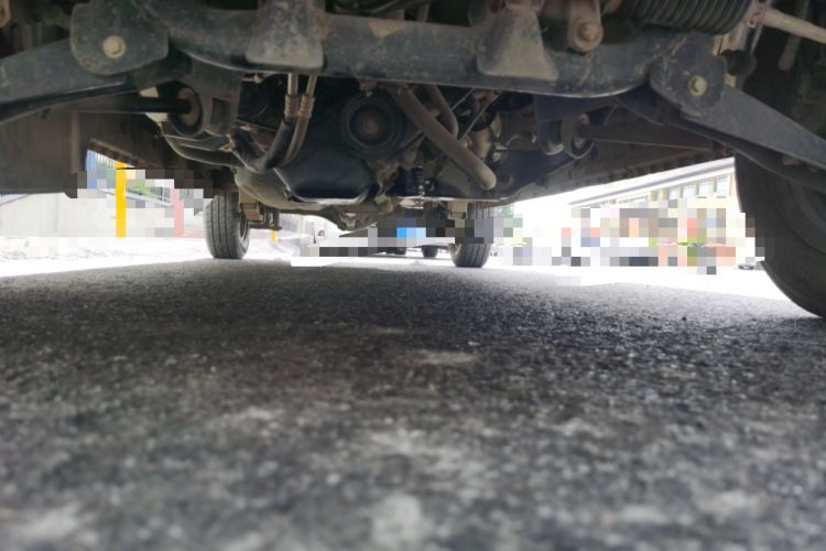 Used Dongfeng Xiaokang K07S 2015 1.2L Practical Version DK12-05 Chassis Front
