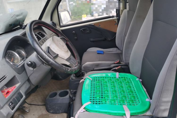 Used Dongfeng Xiaokang K07S 2015 1.2L Practical Version DK12-05 Left Front Seat