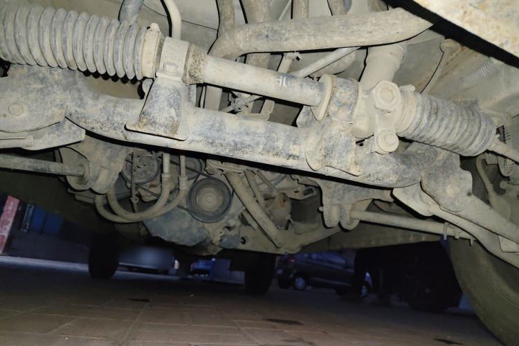 Used Dongfeng Xiaokang K07S 2015 1.0L Practical Version AF10-12 Chassis Front