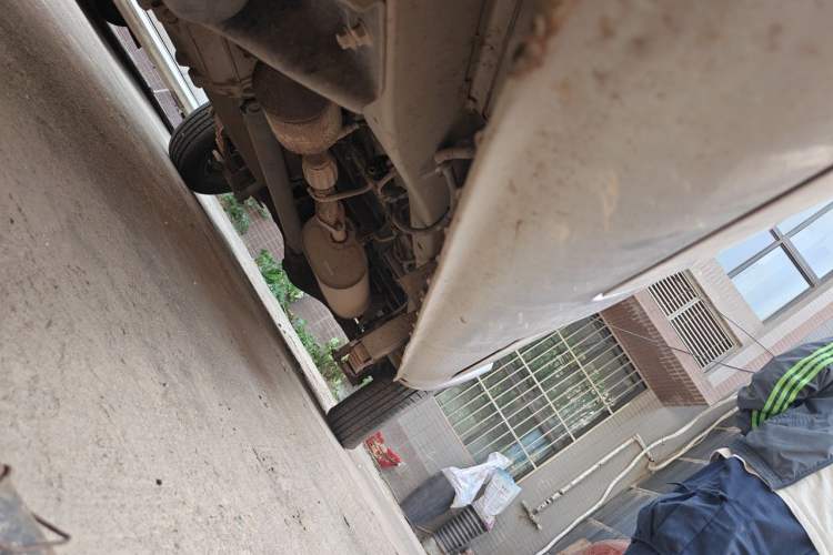 Used Dongfeng Xiaokang K07S 2015 1.2L Practical Version DK12-05 Chassis Front Left