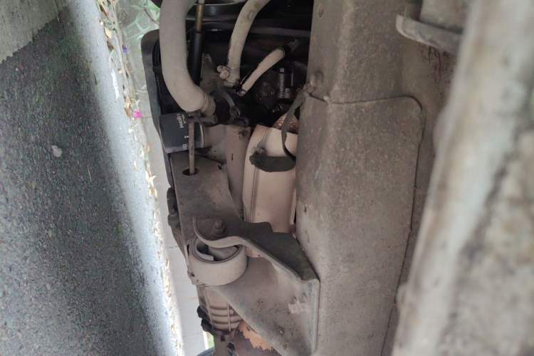 Used Dongfeng Xiaokang K07S 2015 1.2L Practical Version DK12-05 Chassis Front Left