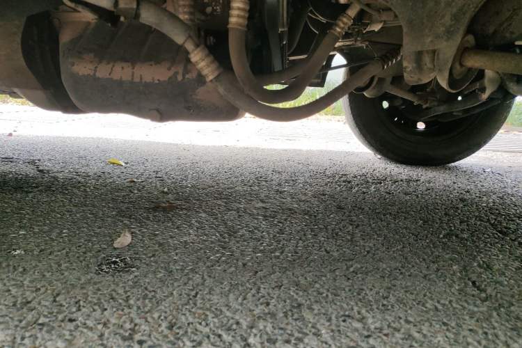 Used Dongfeng Xiaokang K07S 2015 1.2L Practical Version DK12-05 Chassis Front Right