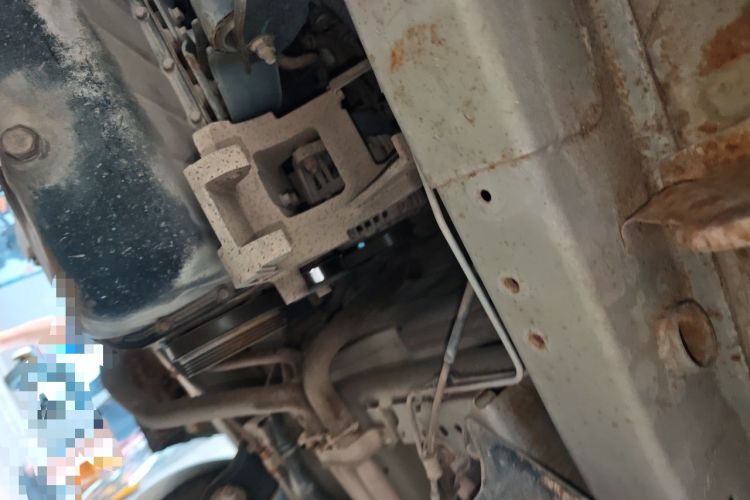 Used Dongfeng Xiaokang K07S 2015 1.2L Practical Version DK12-05 Chassis Front Right