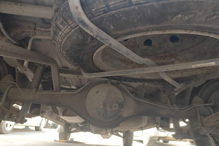 Used Dongfeng Xiaokang K07S 2015 1.2L Practical Version DK12-05 Chassis Rear