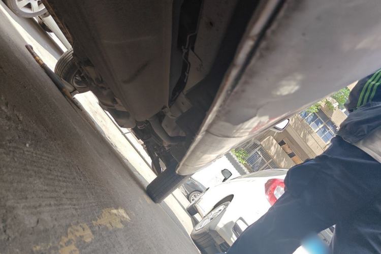 Used Dongfeng Xiaokang K07S 2015 1.2L Practical Version DK12-05 Chassis Rear Right