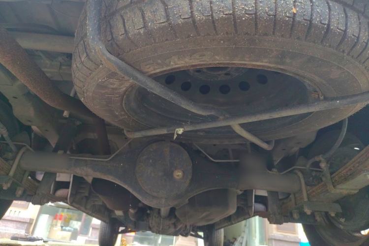 Used Dongfeng Xiaokang K07S 2015 1.2L Practical Version DK12-05 Chassis Rear