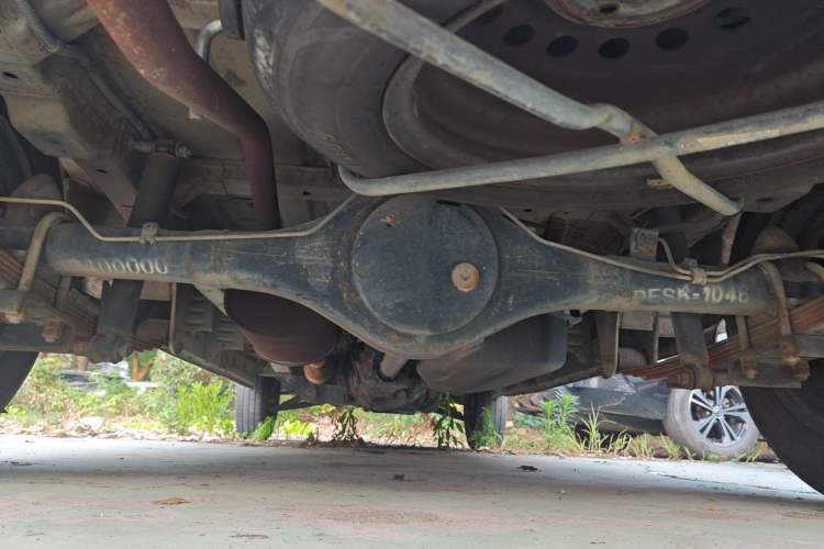 Used Dongfeng Xiaokang K07S 2015 1.2L Practical Version DK12-05 Chassis Rear