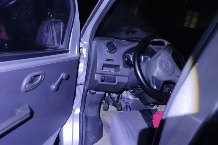 Used Dongfeng Xiaokang K07S 2015 1.2L Practical Version DK12-05 Driver Seat