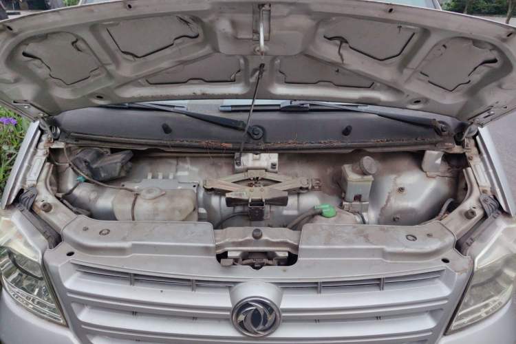 Used Dongfeng Xiaokang K07S 2015 1.2L Practical Version DK12-05 Engine Bay