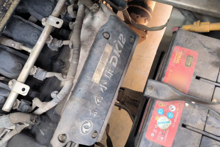 Used Dongfeng Xiaokang K07S 2015 1.2L Practical Version DK12-05 Engine Bay Left