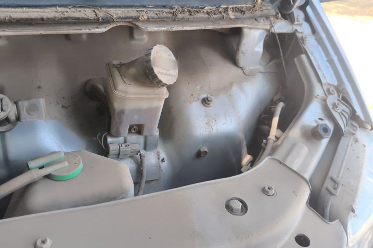 Used Dongfeng Xiaokang K07S 2015 1.2L Practical Version DK12-05 Engine Bay Left