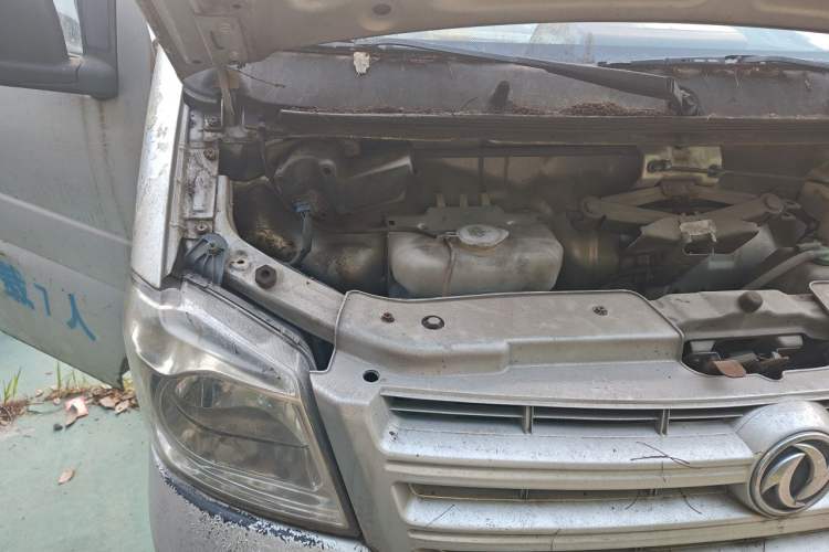 Used Dongfeng Xiaokang K07S 2015 1.2L Practical Version DK12-05 Engine Bay Right