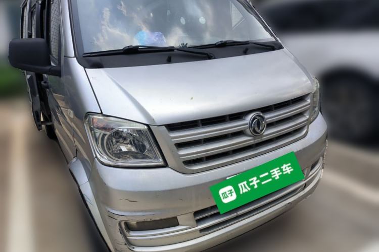 Used Dongfeng Xiaokang K07S 2015 1.2L Practical Version DK12-05 Front Right 45 Deg