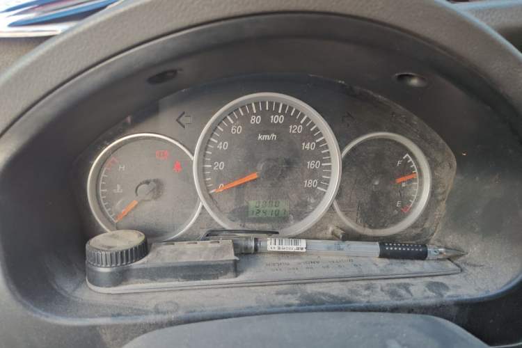 Used Dongfeng Xiaokang K07S 2015 1.2L Practical Version DK12-05 Instrument Cluster