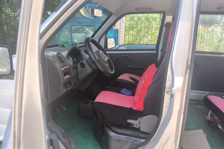 Used Dongfeng Xiaokang K07S 2015 1.2L Practical Version DK12-05 Left Front Seat