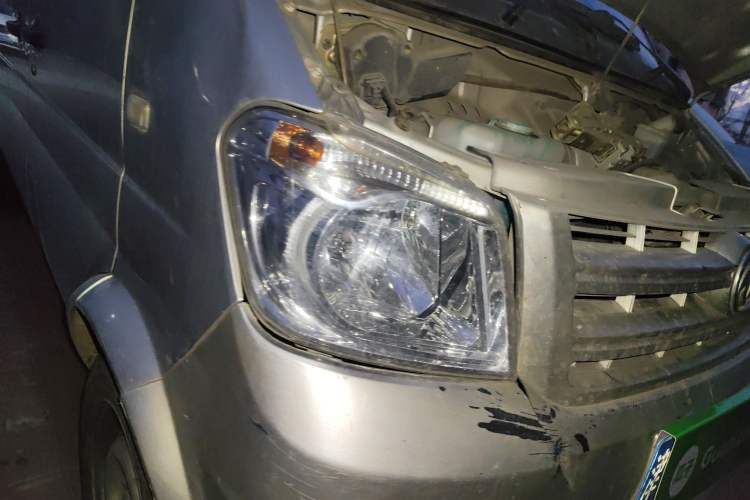 Used Dongfeng Xiaokang K07S 2015 1.0L Practical Version AF10-12 Right Front Headlight
