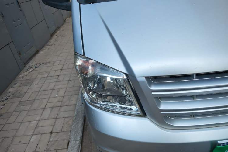 Used Dongfeng Xiaokang K07S 2015 1.2L Practical Version DK12-05 Right Front Headlight