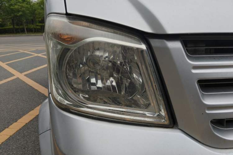 Used Dongfeng Xiaokang K07S 2015 1.2L Practical Version DK12-05 Right Front Headlight
