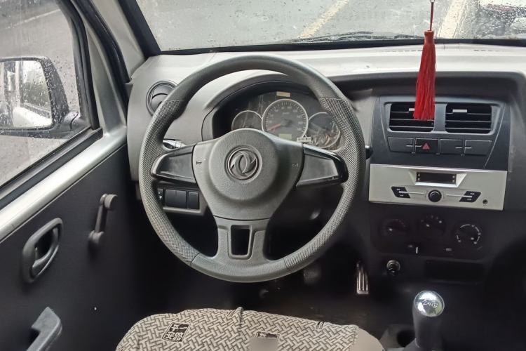Used Dongfeng Xiaokang K07S 2015 1.2L Practical Version DK12-05 Steering Wheel