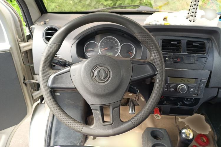 Used Dongfeng Xiaokang K07S 2015 1.2L Practical Version DK12-05 Steering Wheel