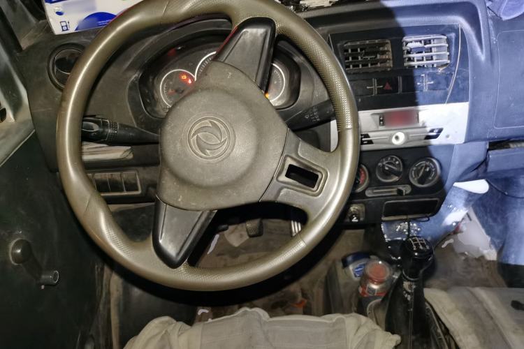 Used Dongfeng Xiaokang K07S 2015 1.0L Practical Version AF10-12 Steering Wheel