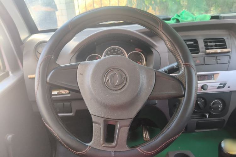 Used Dongfeng Xiaokang K07S 2015 1.2L Practical Version DK12-05 Steering Wheel
