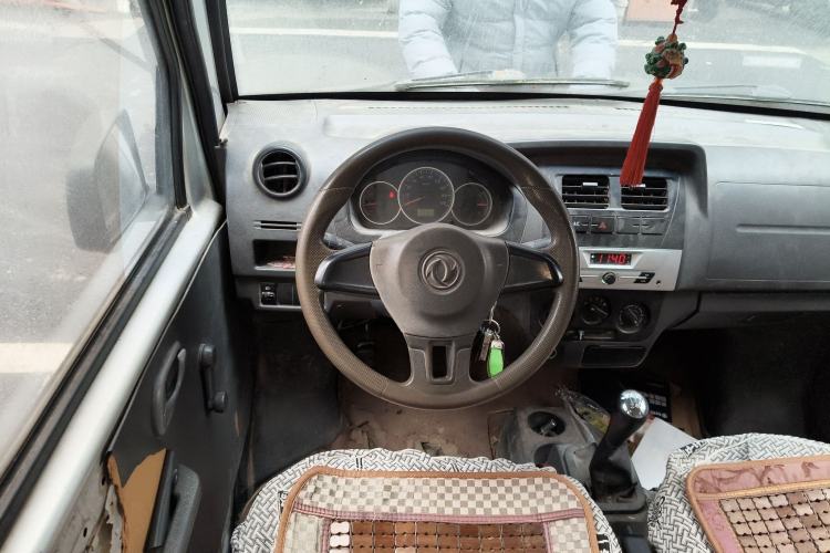 Used Dongfeng Xiaokang K07S 2015 1.2L Practical Version DK12-05 Steering Wheel
