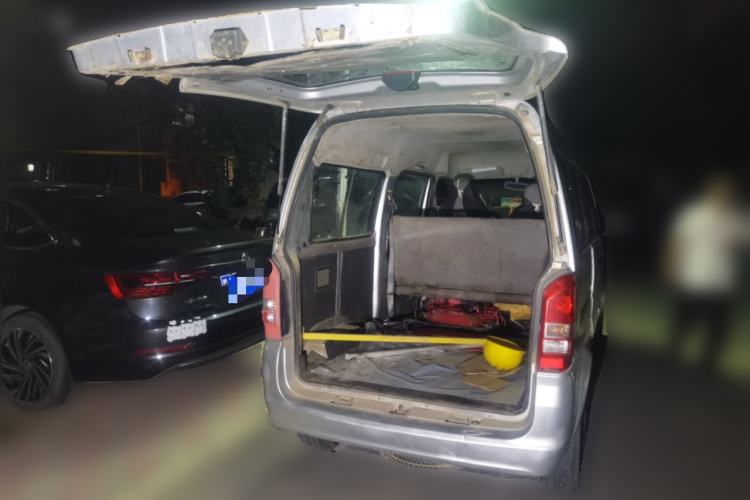 Used Dongfeng Xiaokang K07S 2015 1.2L Practical Version DK12-05 Trunk