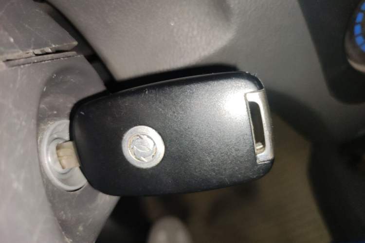 Used Dongfeng Xiaokang K07S 2015 1.2L Practical Version DK12-05 Vehicle Key