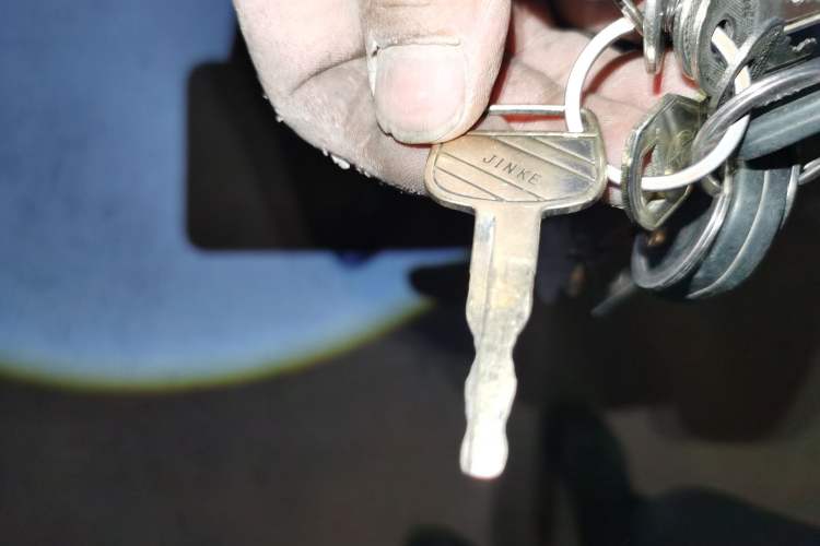 Used Dongfeng Xiaokang K07S 2015 1.0L Practical Version AF10-12 Vehicle Key