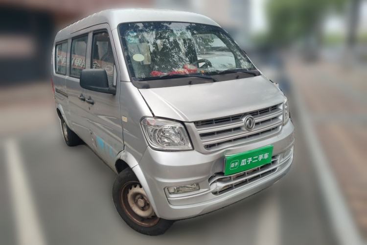 Used Dongfeng Xiaokang K07S 2015 1.2L Practical Version DK12-05 Front Right 45 Deg
